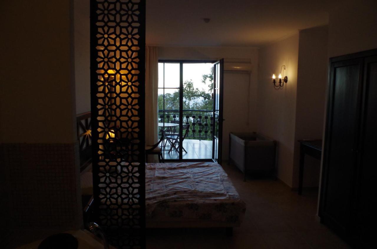 Beautiful 1St-Line Seaview Private Appartement In The Cliff Resort Obzor Buitenkant foto