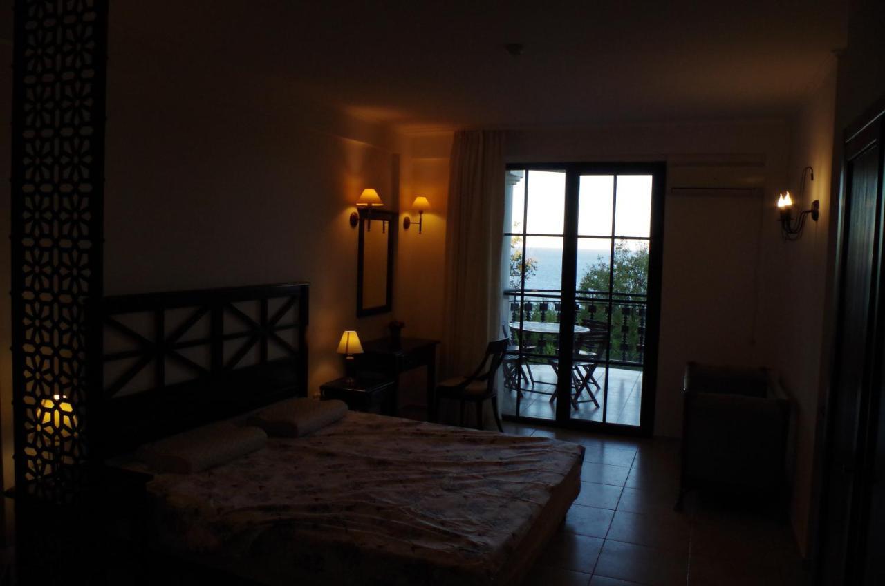 Beautiful 1St-Line Seaview Private Appartement In The Cliff Resort Obzor Buitenkant foto